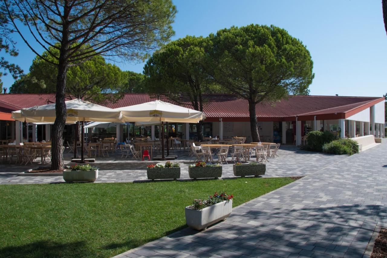 Club Del Sole Marina Julia Family Collection Ξενοδοχείο Εξωτερικό φωτογραφία